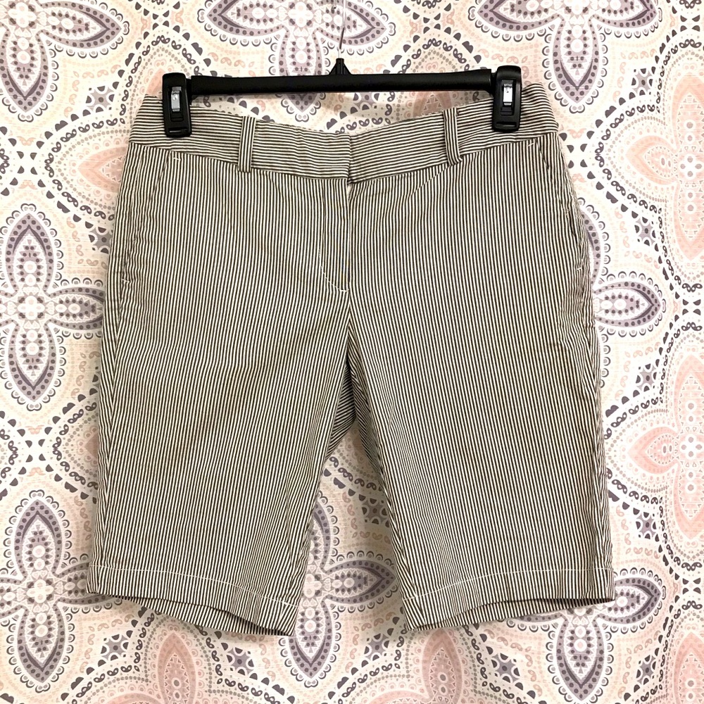Ann Taylor Seersucker Pin Stripped Bermuda Shorts